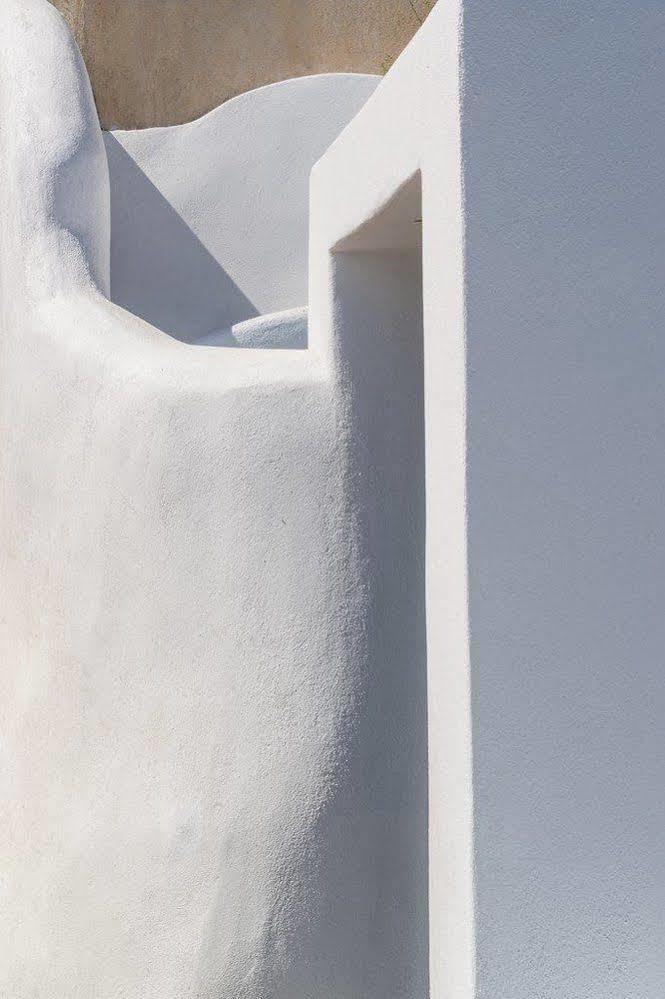 Pina Caldera Villa Oia